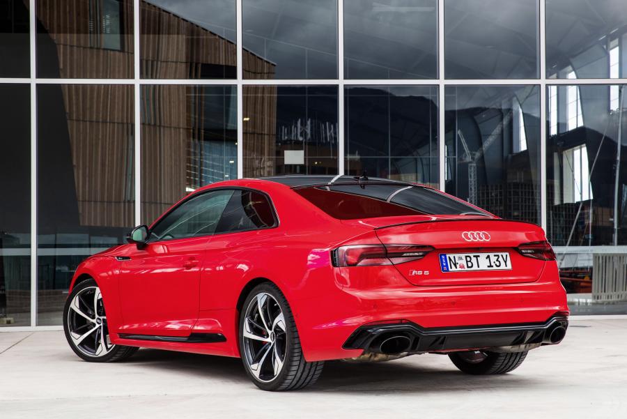  Audi RS5 Coupe 2017 года  (AU) (фото 7 из 35)